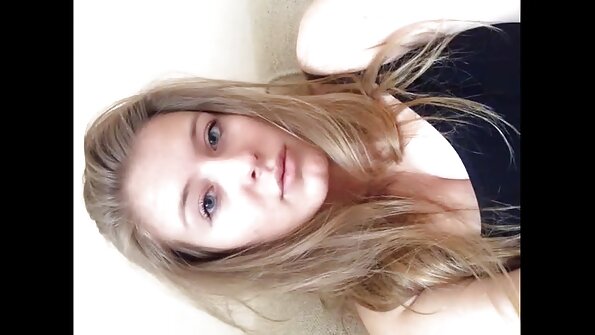 Rothaarige MILF hat Sex mit dem geilen Stiefsohn